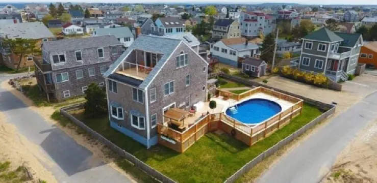 Magnificent Waterfront Home with Pool Hotels in Newburyport