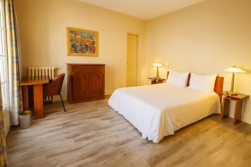 Hôtel Terminus Hotels in Cahors