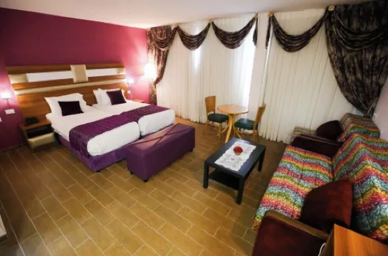 Kinorot Hotel