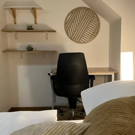 Cozy Room With Balcony Near Rennweg