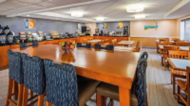 Cape Cod Hotel โรงแรมในสเตเบิลทาวน์