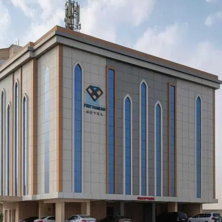 Hikayet Abeer Hotel Suites Отели рядом с достопримечательностью «Банкетный зал Moonlight»