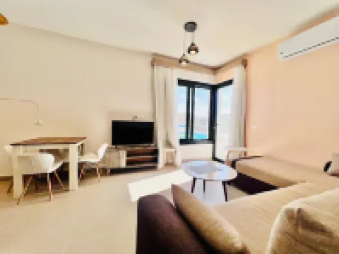Modern 3BR Escape Panoramic Lagoon & Sea Views