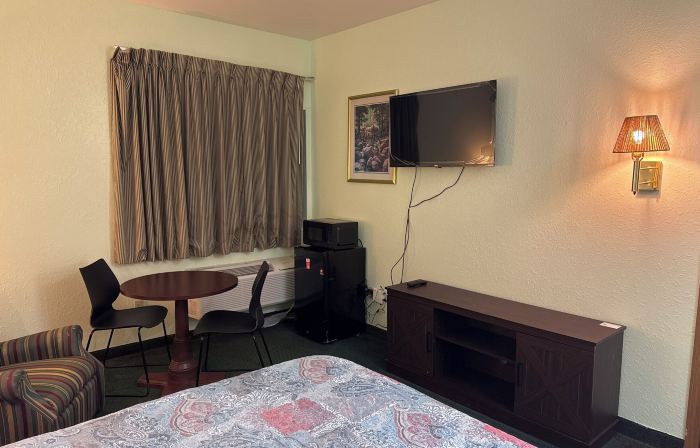 Highland Inn Peculiar