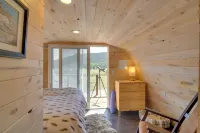 Secluded Jefferson Cabin w/ Deck + Mountain Views! - 3-Sterne