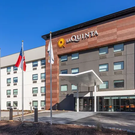 La Quinta Inn & Suites by Wyndham Atlanta Roswell