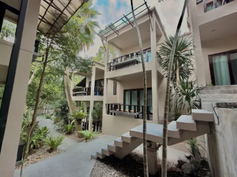 In Touch Resort Отели рядом с достопримечательностью «Sup Tao, Stand Up Paddle Boarding»