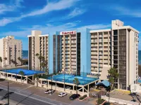 Beachfront Corner 3Br: Suntide III - Unit 910 Hotels in Addison County
