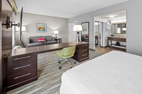 Hampton Inn & Suites Camp Springs/Andrews AFB