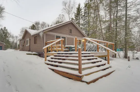 Waterfront Duluth Cabin w/ Deck & River View!