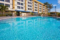 Holiday Inn Express & Suites MIAMI - HIALEAH by IHG - 3-Star