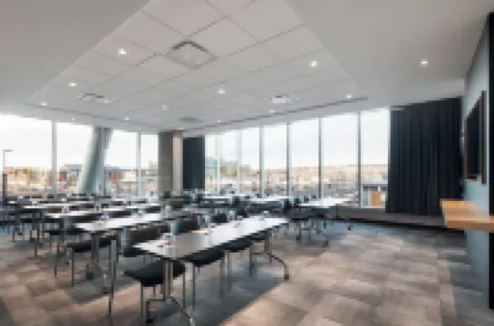 Alt Hotel Calgary University District