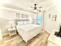 Top Floor Views, Lazy River, Pools, Waterslide, Marina, & More!!!