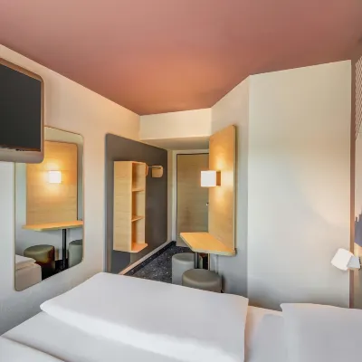 B&B HOTEL Kassel-Lohfelden Hotels in der Nähe von Staatspark Karlsaue