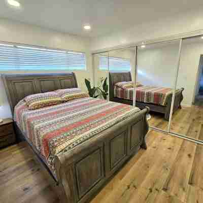 Stay in the Heart of Hillcrest! San Diego Rooms