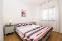Apartments Tiho - 3-Star