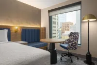 Hampton Inn By Hilton Calgary Downtown