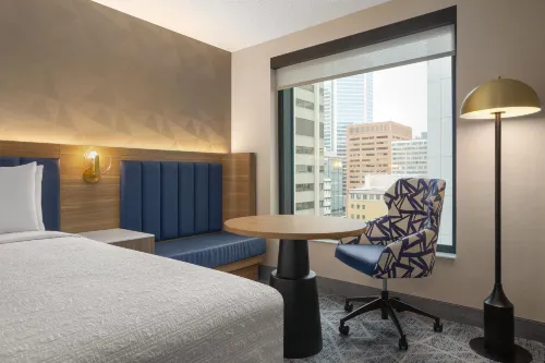 ハンプトン イン バイ ヒルトン カルガリー ダウンタウン