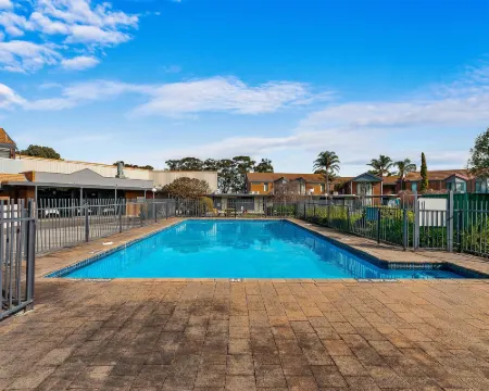 Quality Inn & Suites Traralgon Hotels in Traralgon