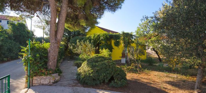 House Bojan Ξενοδοχεία στην πόλη Supetar