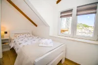 House Olivera - 3 stjerner
