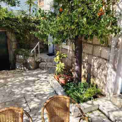 Apartment Milu Hotel Exterior