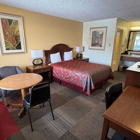 Thunderbird Motel