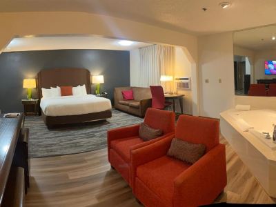 Alliance Hotel & Suites, a Howard Johnson by Wyndham