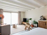 Van Heeckeren Apartments & Suites Nes Hotels in Nes