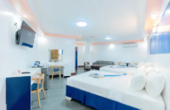 Santiago Cove Hotel and Restaurant