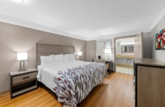 レッド ルーフ イン アードモア