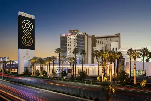 Sahara Las Vegas - Bjergudsigt