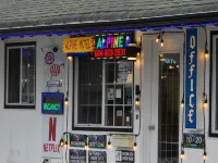 Alpine Motel Hotels in Hope