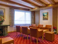 Hotel Taescherhof Hotels in Tasch