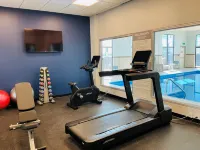 Spark by Hilton Montreal Brossard - Gym