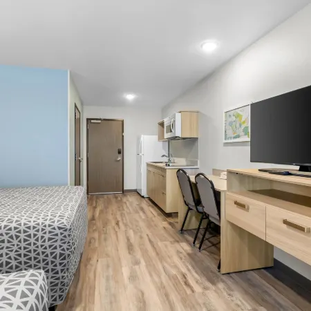 WoodSpring Suites Washington Meadowlands PA