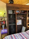 Artful, Rustic Backyard Cabin-Sustainable Ethic, Downtown 20 Min, 5-Star Shower
