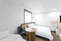 Geoje Brown Dot Hotel Gohyeon Branch