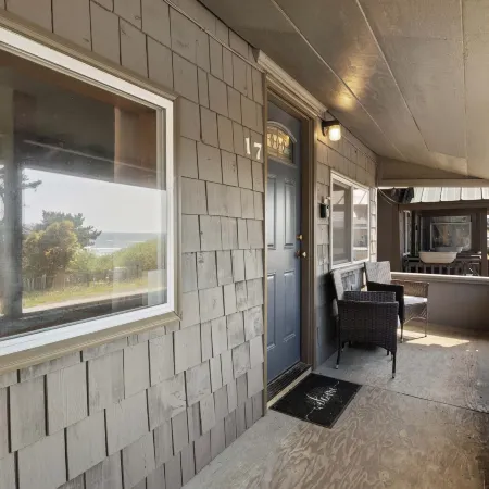 Oceanside Ocean Front Cabins
