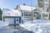 Family Escape in Crystal Mtn Resort! 13 Mi to Lake - 3-Star
