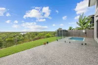 Brand New Riverfront Home, Pool and Sunrise Views - Apartment