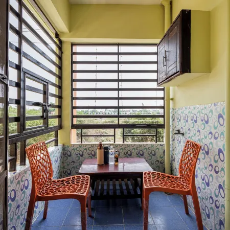 Oasis Guest Rooms