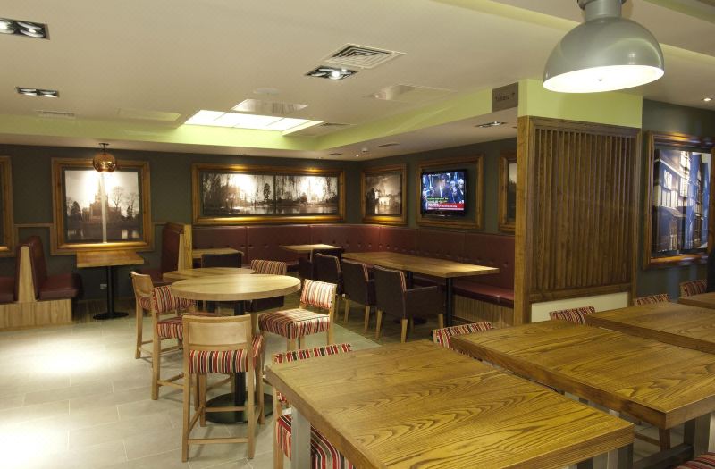 Premier Inn Stratford-Upon-Avon Central photo 3