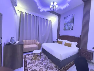 Shalom Hotel โรงแรมใน