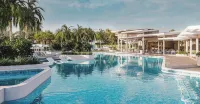 Trentham Waters Resort - Pools