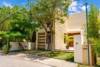 Villa Tres Delfines Private Pool and Family Fun Puerto Aventuras - 3-Star