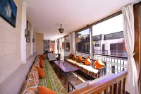 Riad Kalé Polis