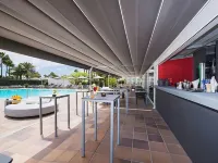 AxelBeach Maspalomas - Apartments and Lounge Club - Adults Only - bar