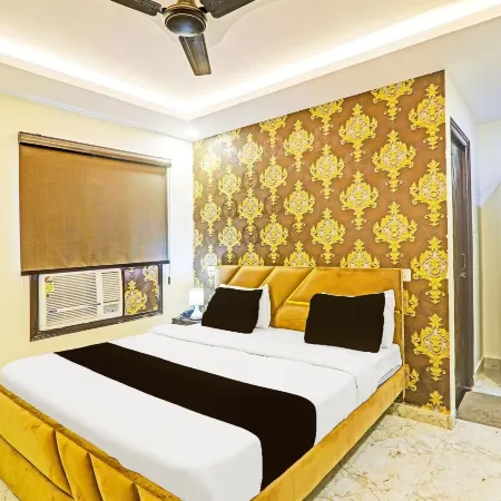 Deluxe Hotel Shyam International