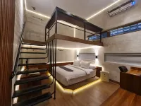 New Golden Clouds - Non Smoking Homestay